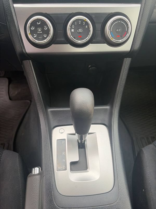 Used 2015 Subaru Impreza 2.0i Premium AWD/4WD image 23