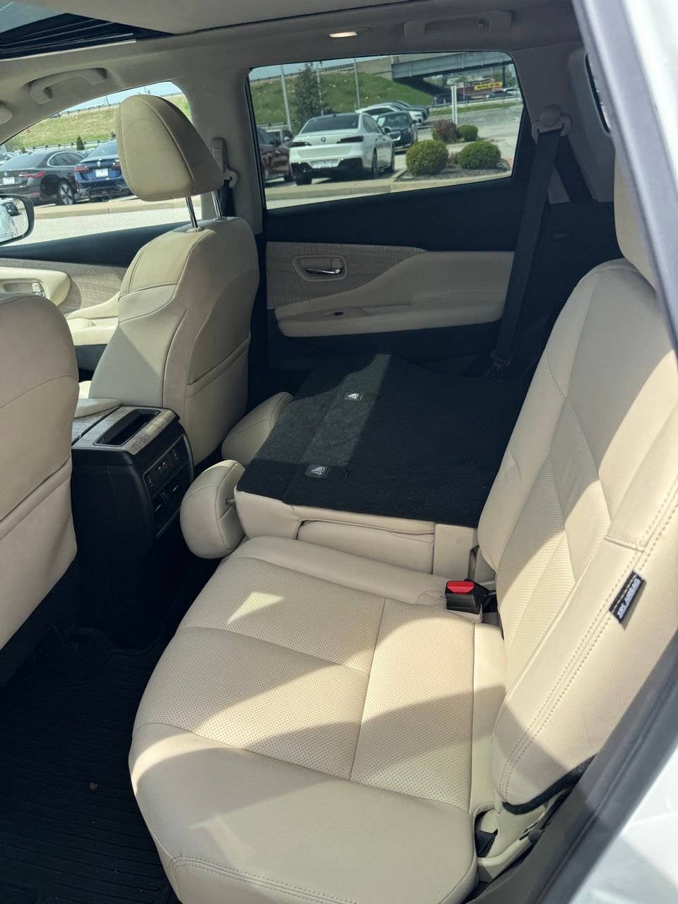 Used 2020 Nissan Murano SL w/ Moonroof Package image 15