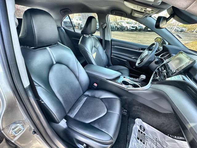 Used 2024 Toyota Camry XLE image 32