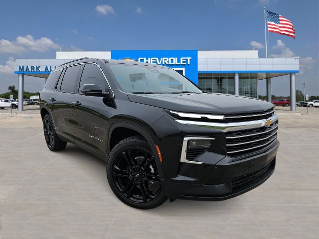 New 2027 Chevrolet Traverse LT w/ Driver Confidence Package