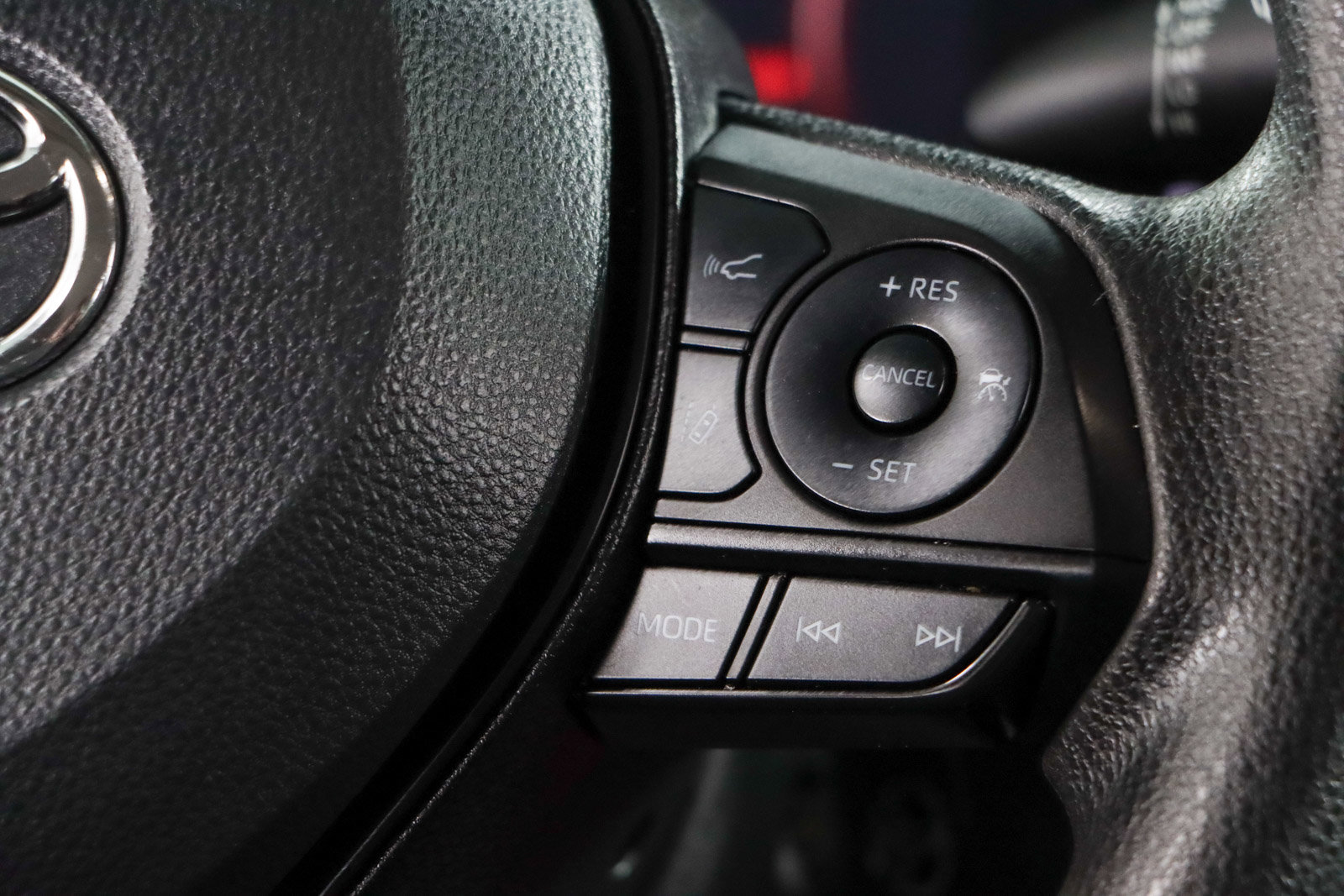 Used 2024 Toyota RAV4 LE image 14