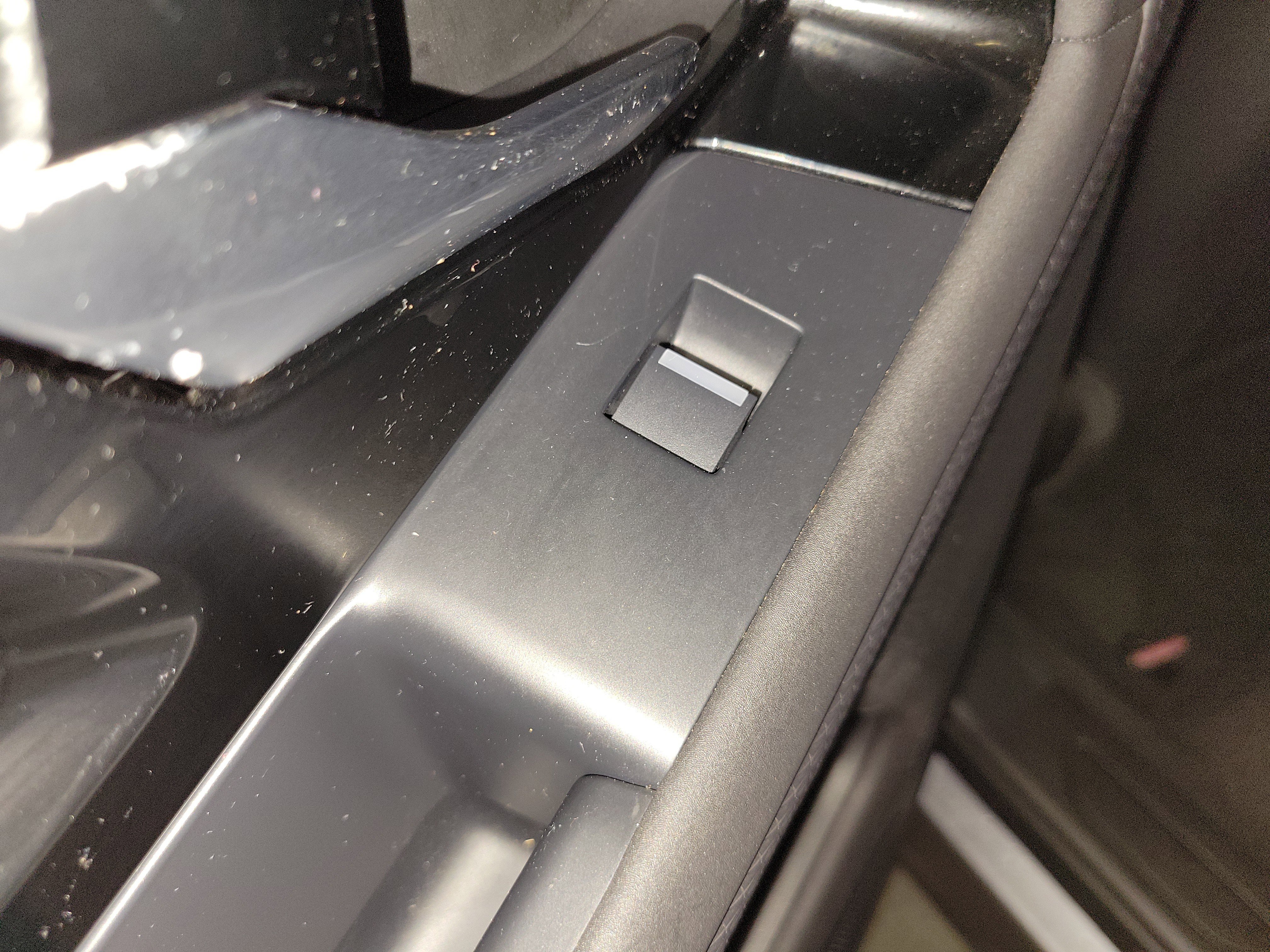 Used 2020 Land Rover Range Rover Evoque S image 25