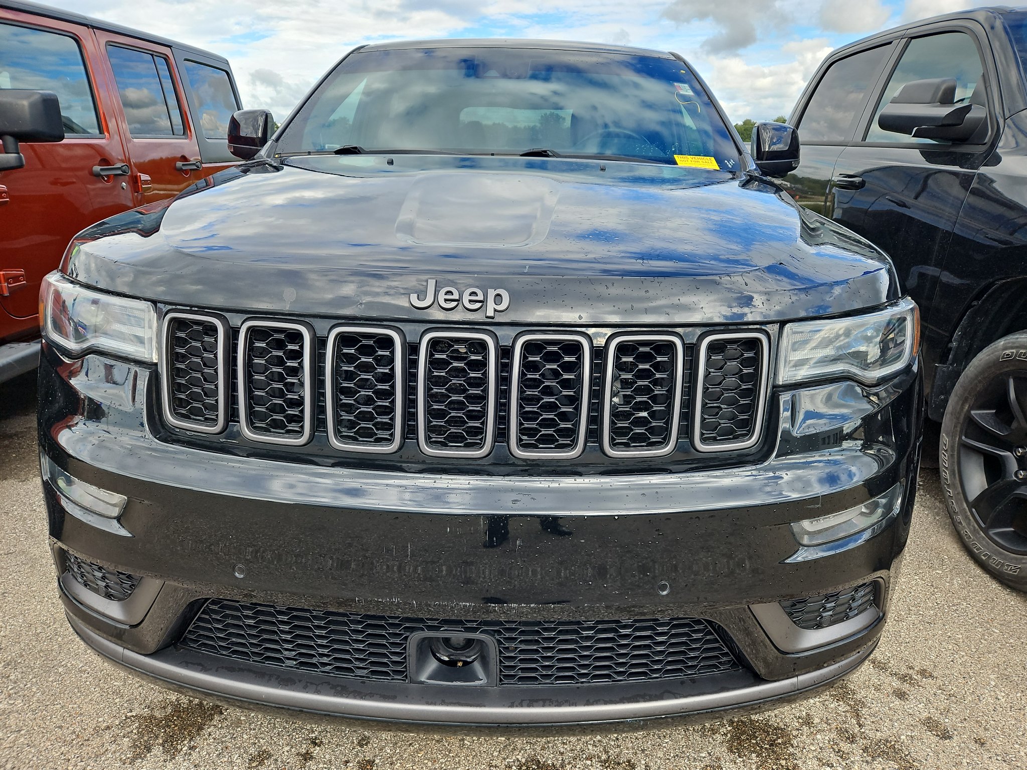 Used 2021 Jeep Grand Cherokee High Altitude AWD/4WD image 2