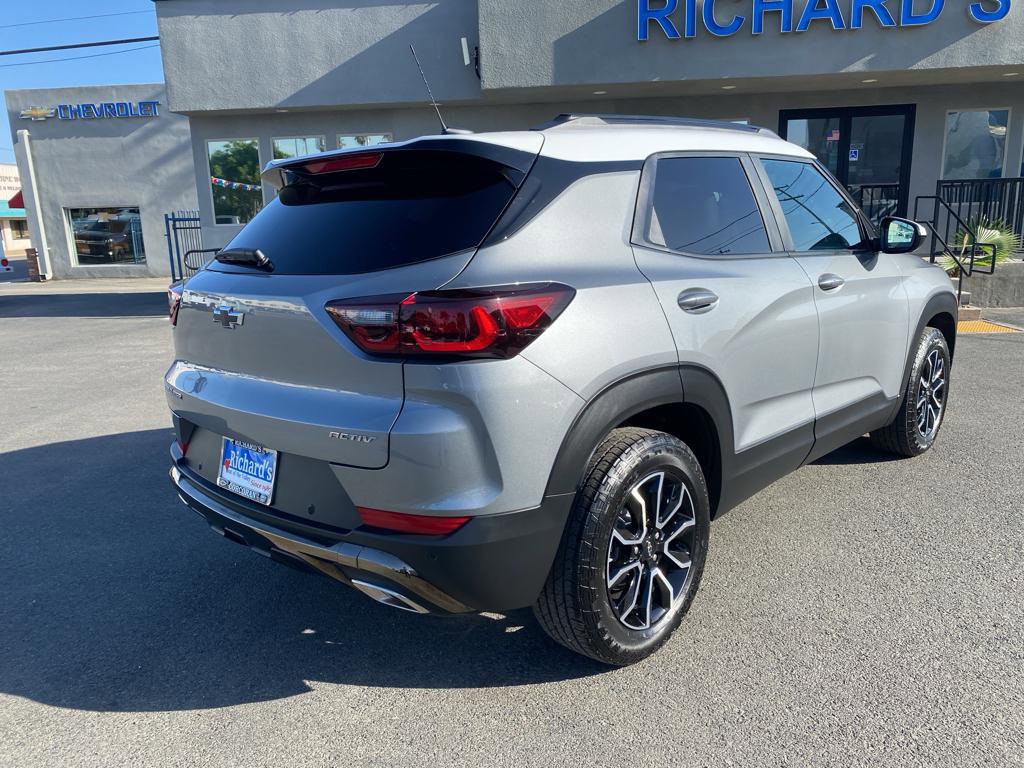 Used 2024 Chevrolet TrailBlazer ACTIV w/ Convenience Package image 10