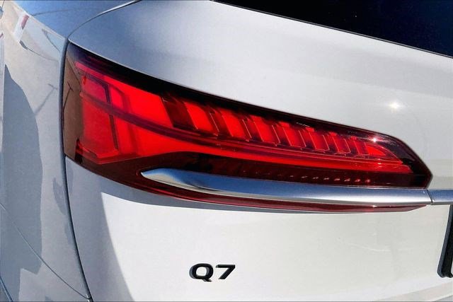 Used 2025 Audi Q7 3.0T Premium Plus image 36