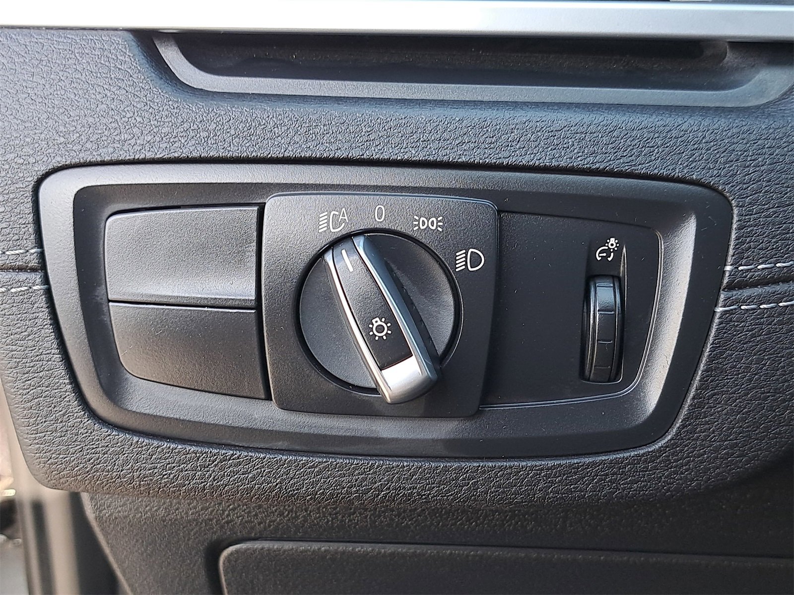 Used 2020 BMW X1 sDrive28i image 28