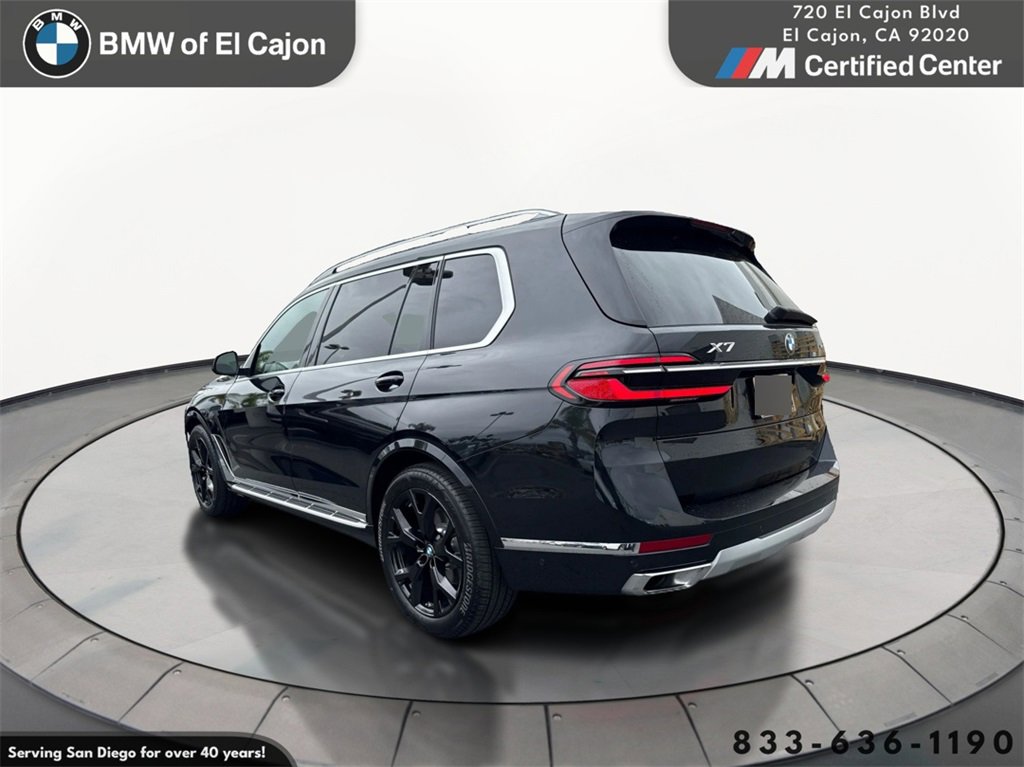 Used 2025 BMW X7 xDrive40i w/ Parking Assistance Package image 7