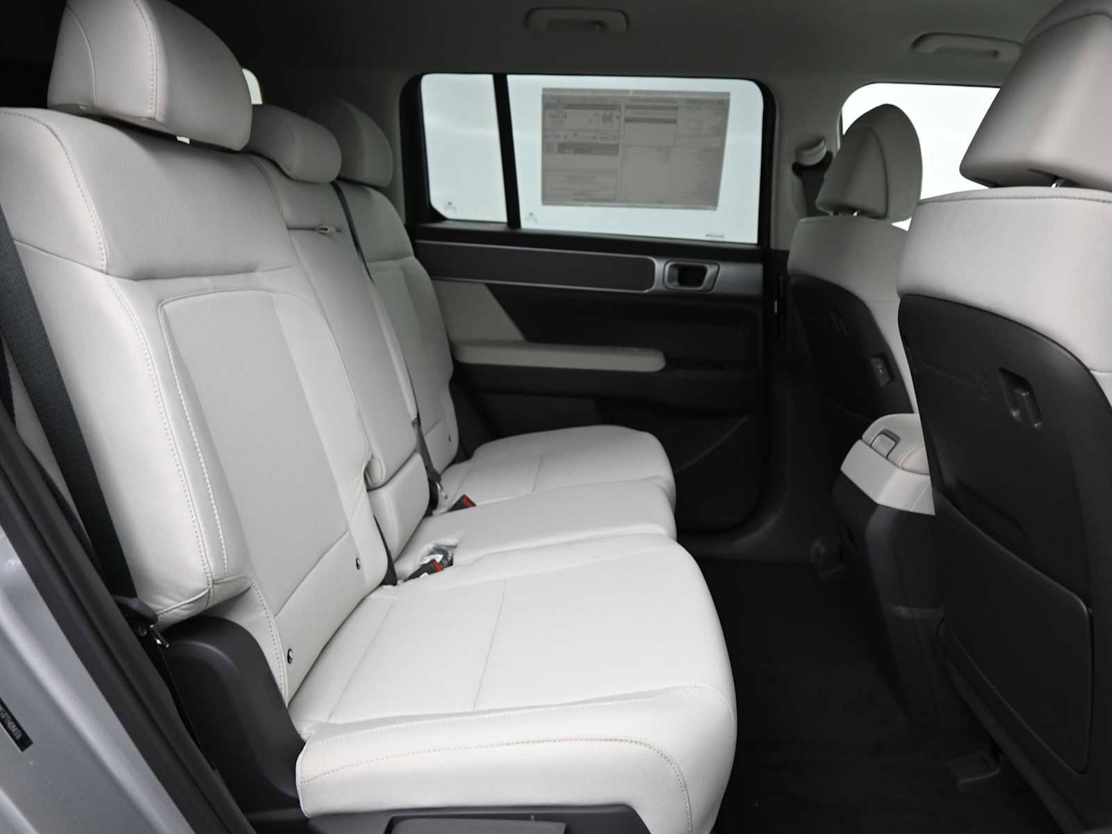 New 2026 Hyundai Santa Fe SE image 12