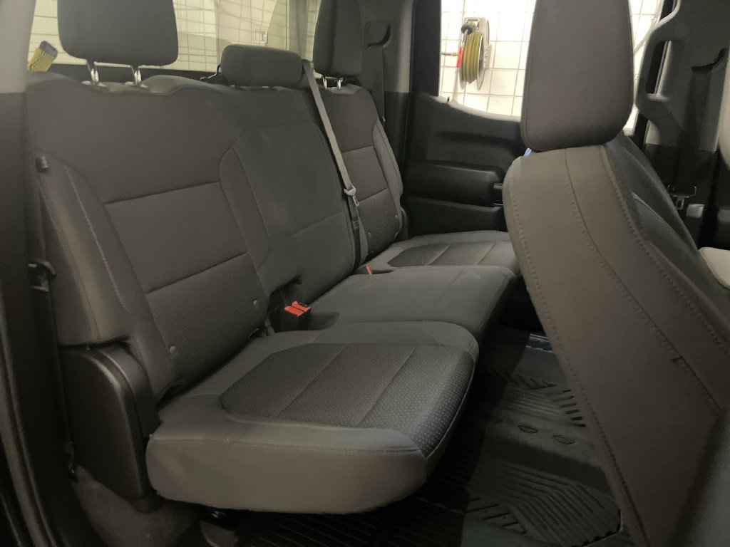 Used 2021 Chevrolet Silverado 1500 Custom Trail Boss w/ Midnight Edition AWD/4WD image 18