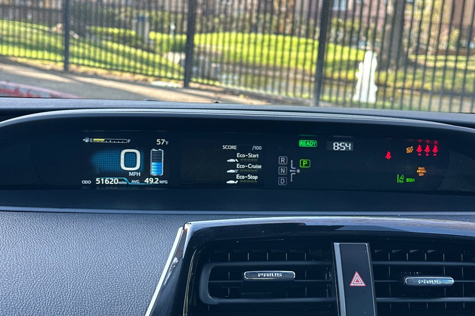 Used 2022 Toyota Prius XLE image 23