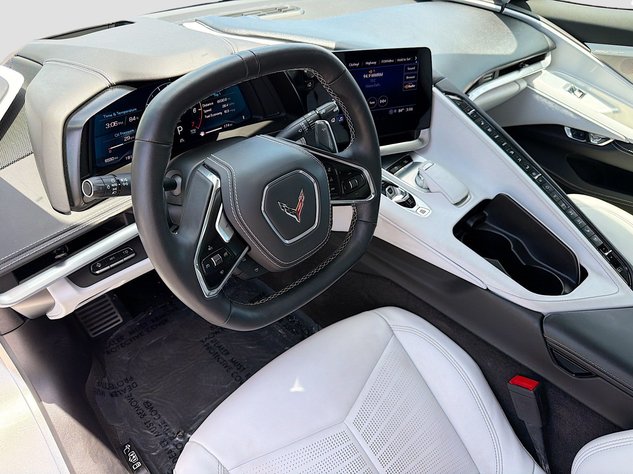 Used 2023 Chevrolet Corvette Stingray Premium Cpe w/ LPO, Roadside Safety Package RWD image 22