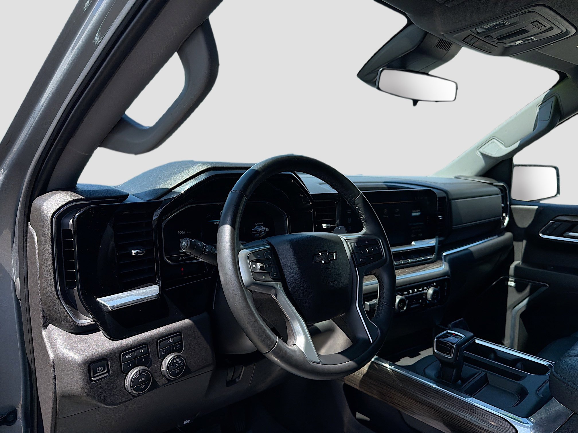 Used 2023 Chevrolet Silverado 1500 LT Trail Boss w/ Convenience Package II AWD/4WD image 25
