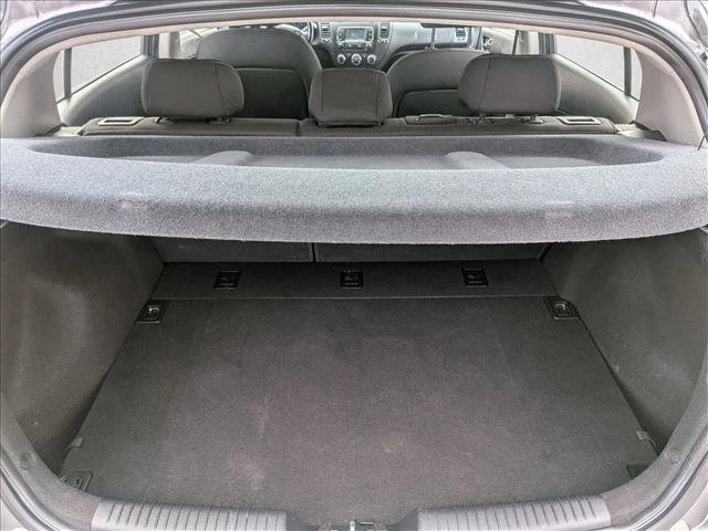 Used 2016 Kia Forte EX image 18