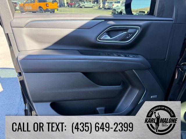 Used 2023 Chevrolet Suburban RST w/ Sport Performance Package image 12