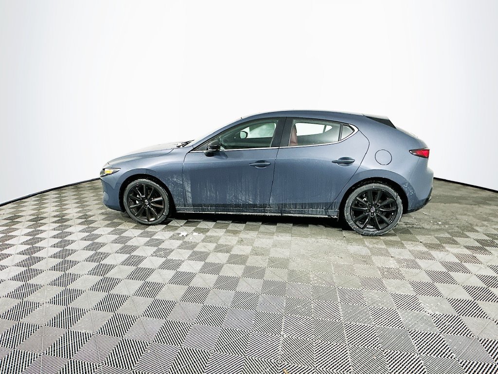 Used 2026 MAZDA MAZDA3 Carbon AWD/4WD image 6