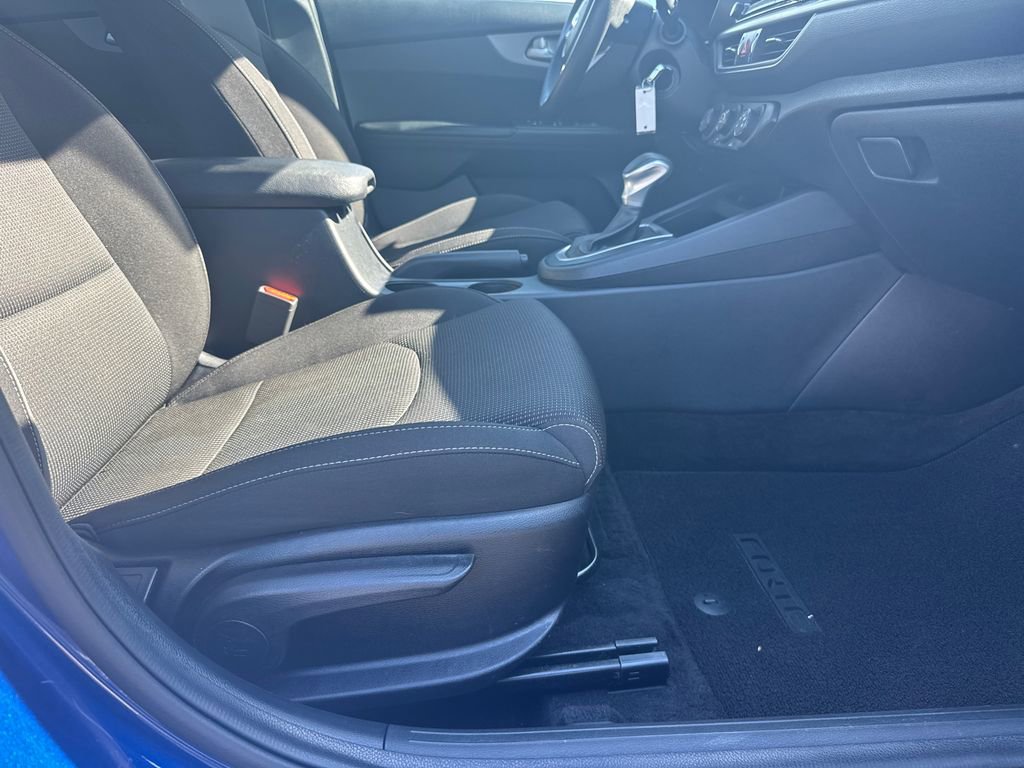 Used 2020 Kia Forte LXS image 13
