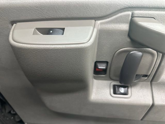 Used 2017 Chevrolet Express 2500 LS image 15