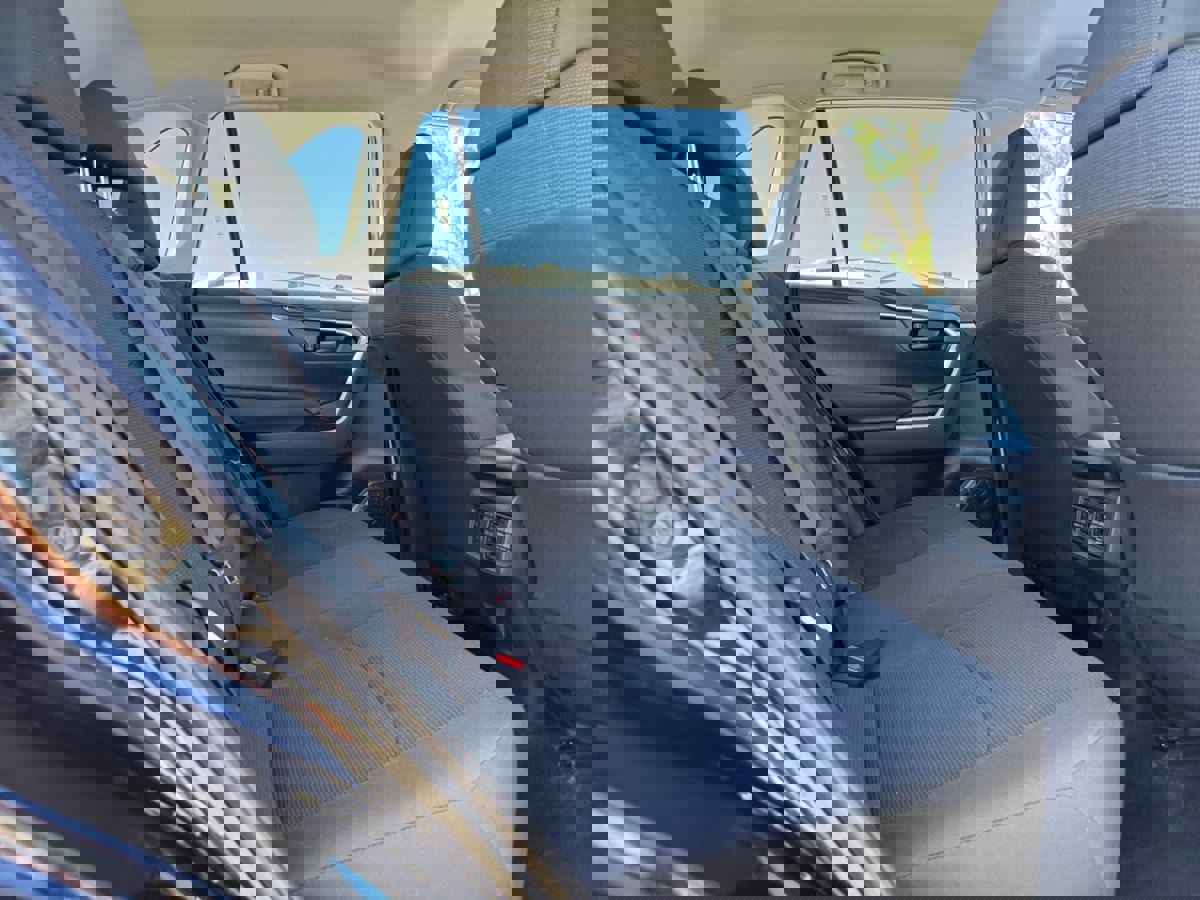 Used 2024 Toyota RAV4 LE image 18