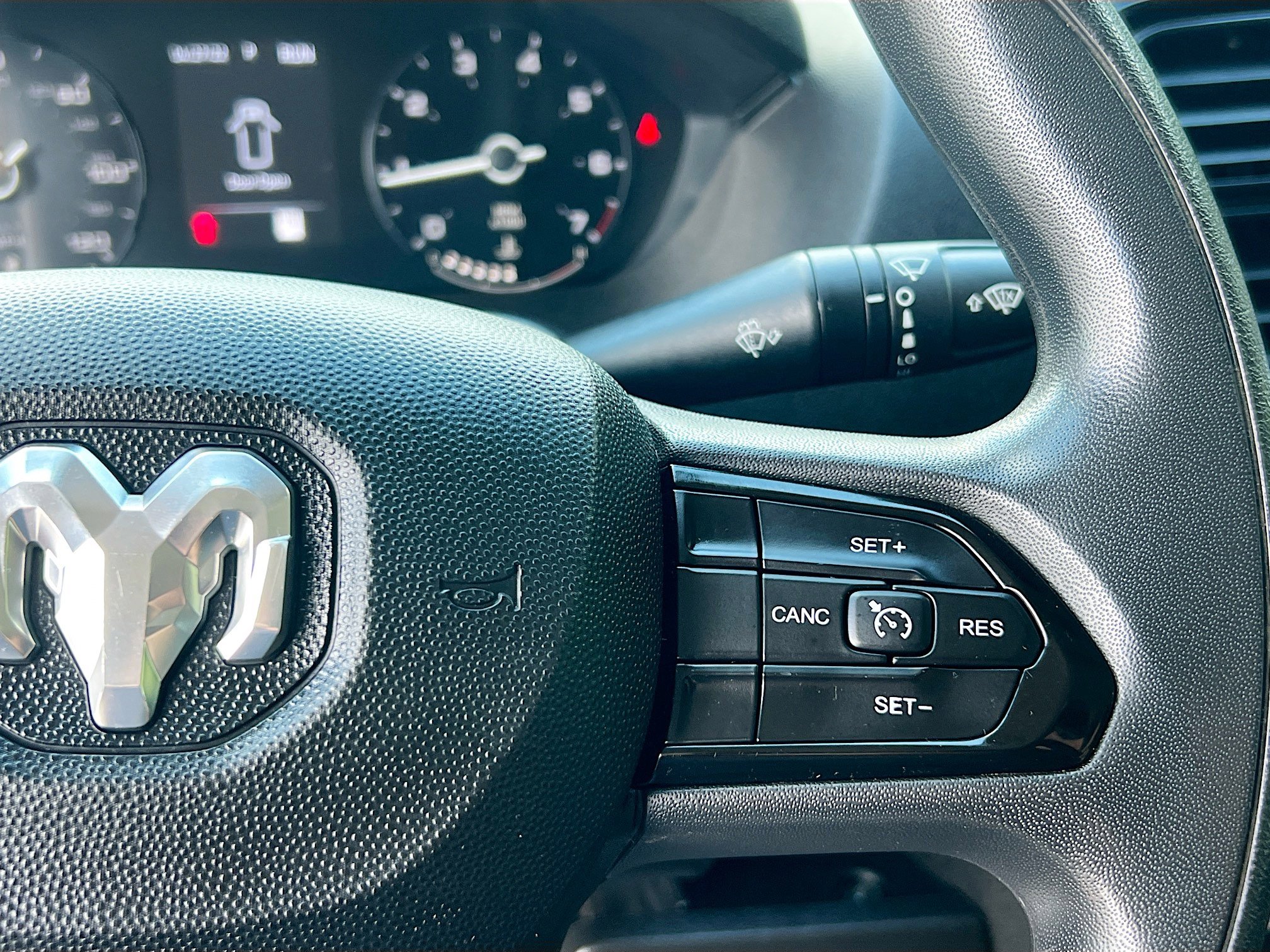 Used 2023 RAM ProMaster 2500 FWD image 19