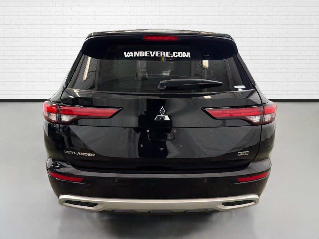 Used 2022 Mitsubishi Outlander SEL AWD/4WD image 8