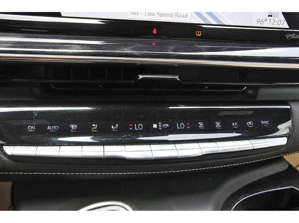 Used 2021 Cadillac Escalade Premium Luxury w/ LPO, Illumination Package RWD image 25