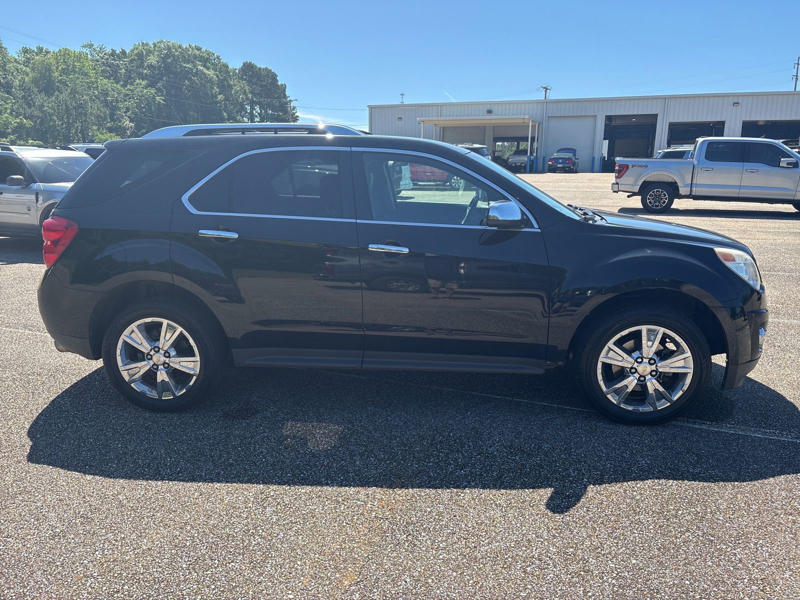 Used 2012 Chevrolet Equinox LTZ AWD/4WD image 3