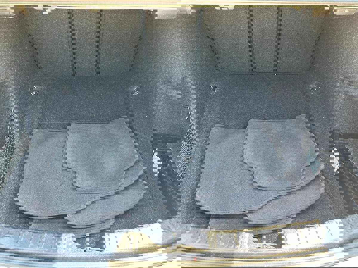 Used 2018 BMW 330i Sedan w/ Premium Package image 32