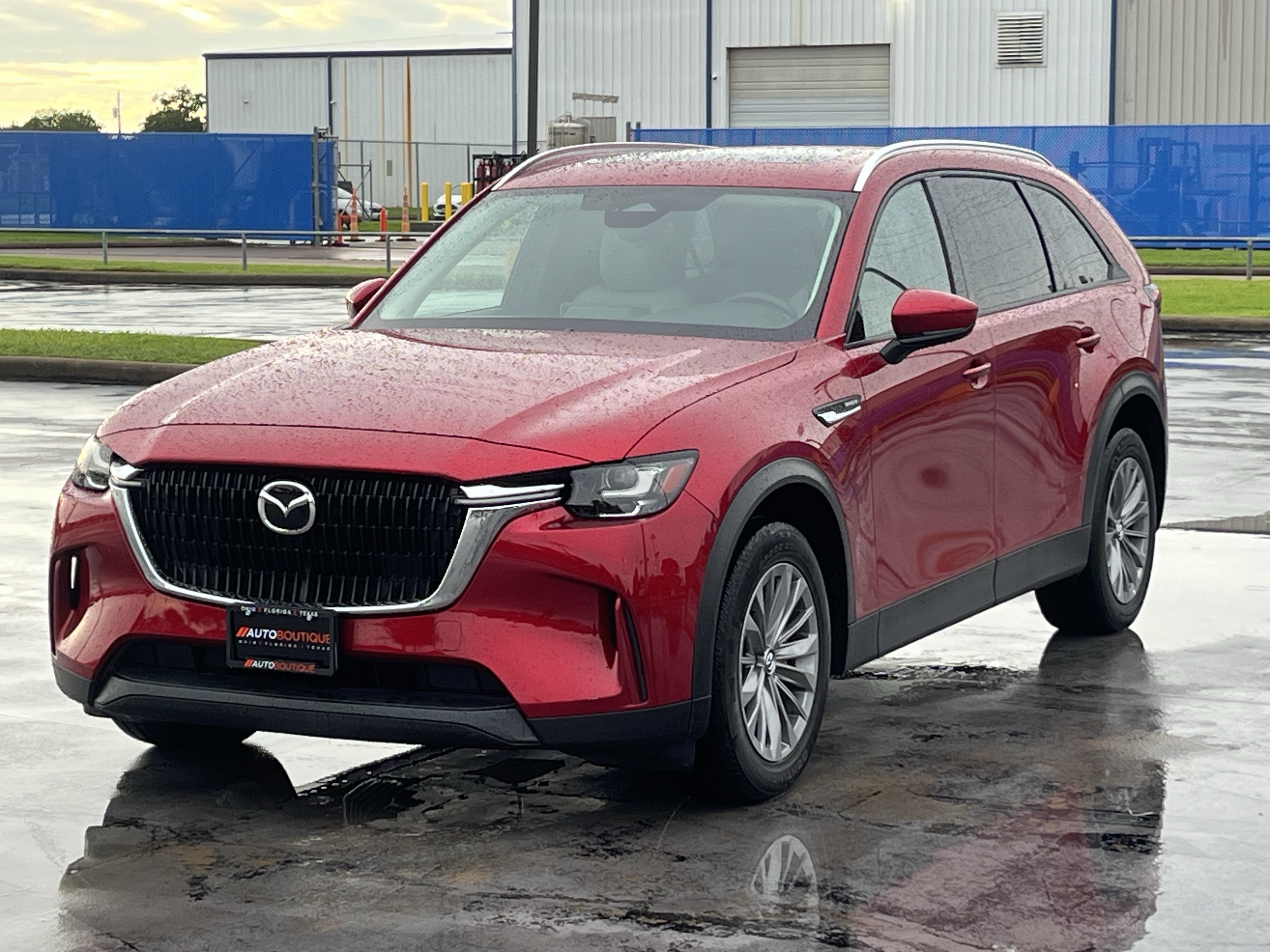Used 2024 MAZDA CX-90 Plug-In Hybrid w/ Preferred AWD/4WD image 5