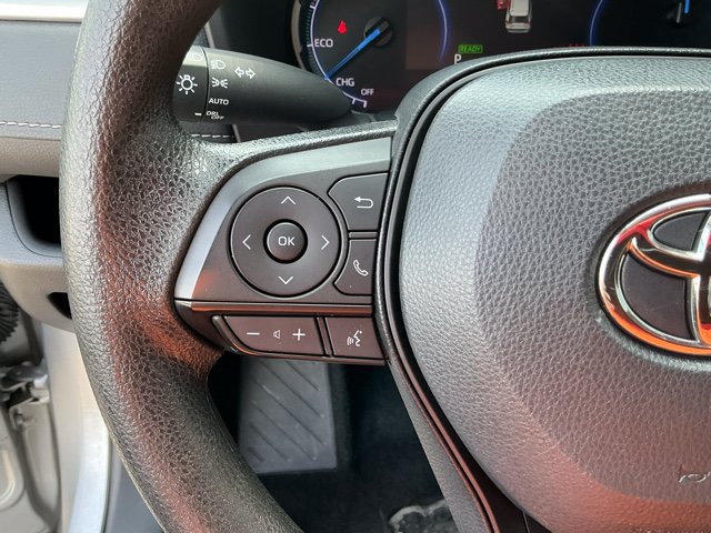 Used 2025 Toyota RAV4 XLE AWD/4WD image 24
