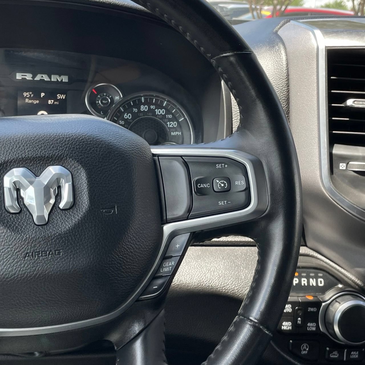 Used 2024 RAM 1500 Big Horn AWD/4WD image 15