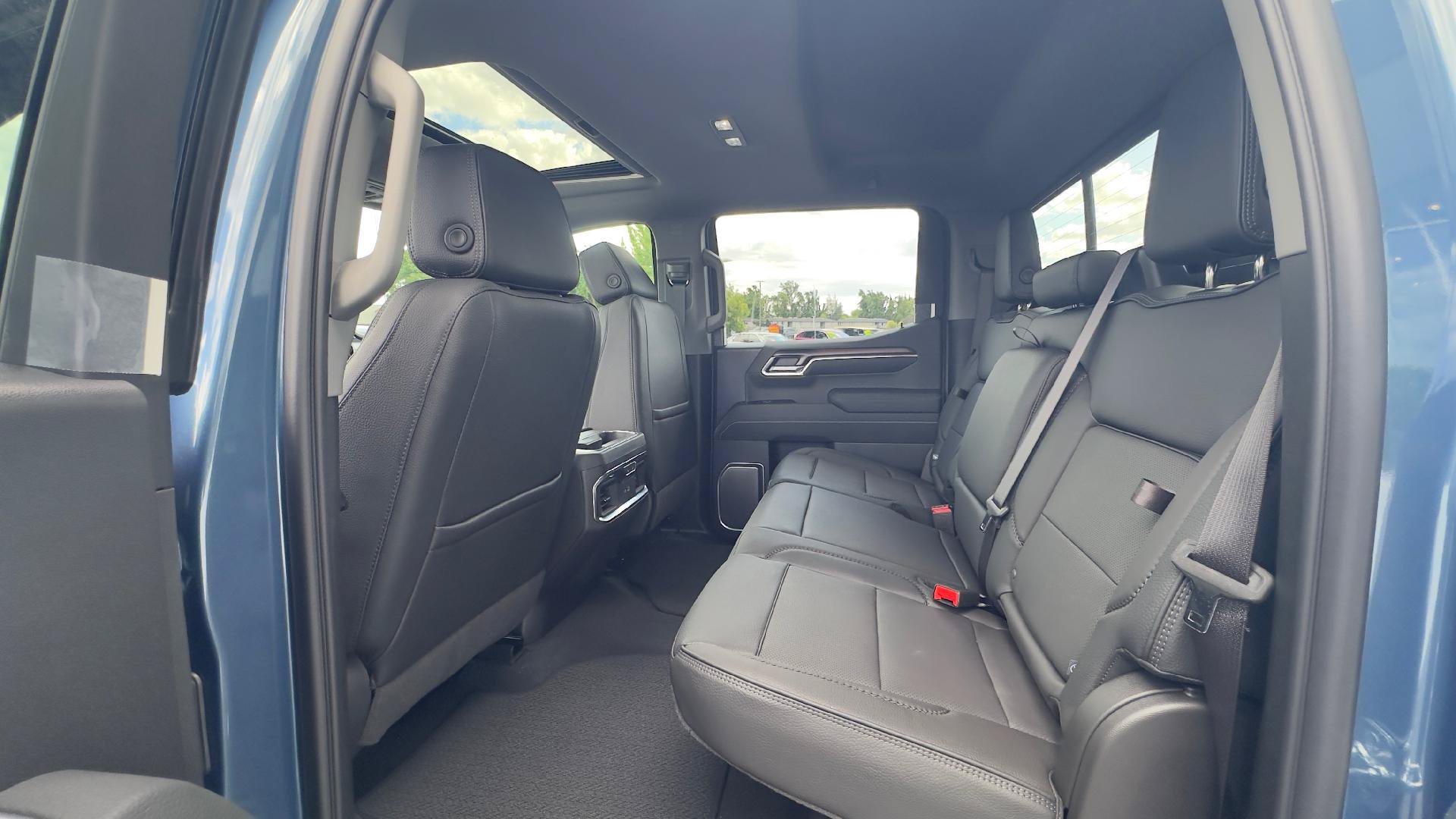 New 2026 GMC Sierra 1500 Denali AWD/4WD image 6