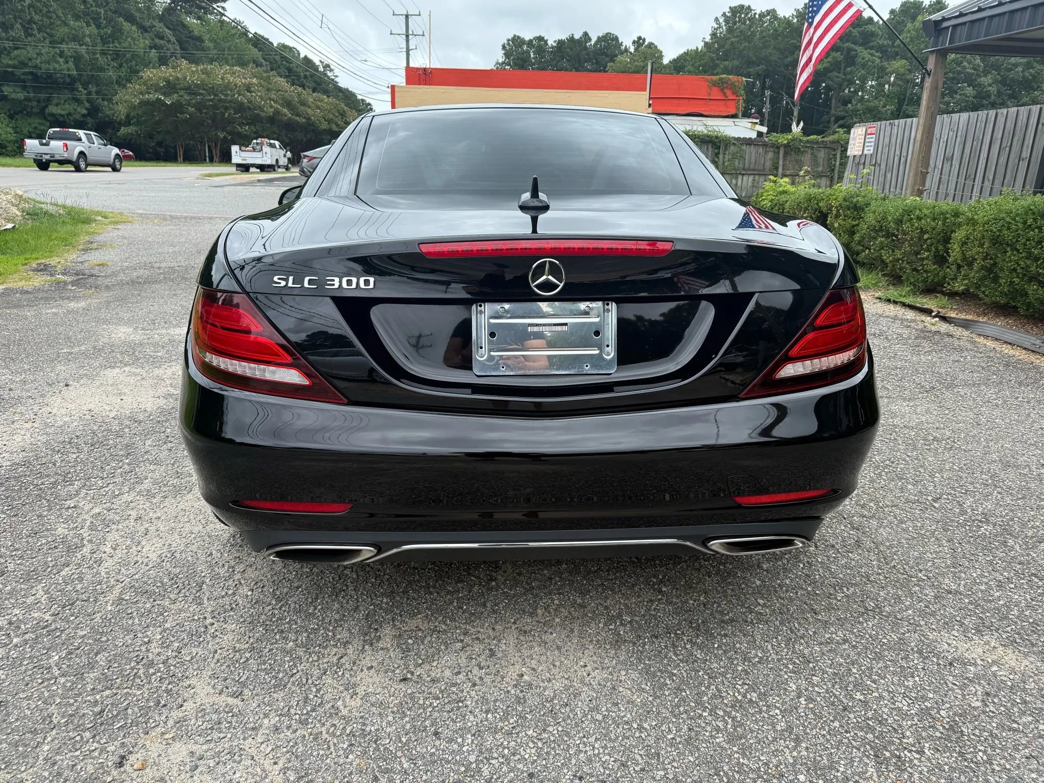 Used 2018 Mercedes-Benz SLC 300 image 6