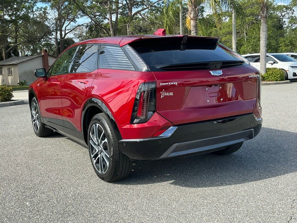 Used 2025 Cadillac Optiq Sport 2 w/ LPO, Floor Liner Package image 5