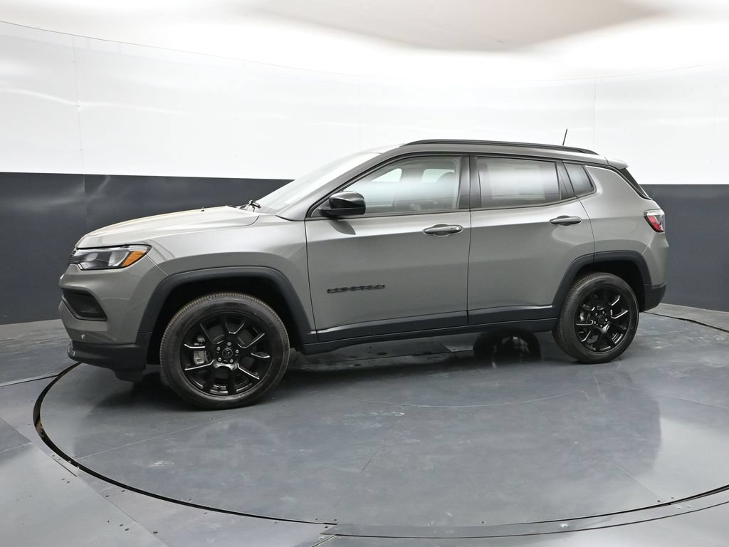 New 2026 Jeep Compass Latitude AWD/4WD image 32