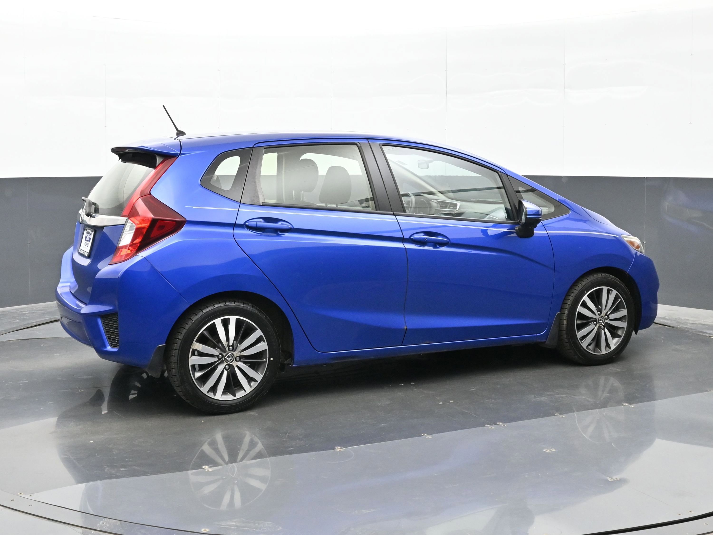 Used 2016 Honda Fit EX image 8