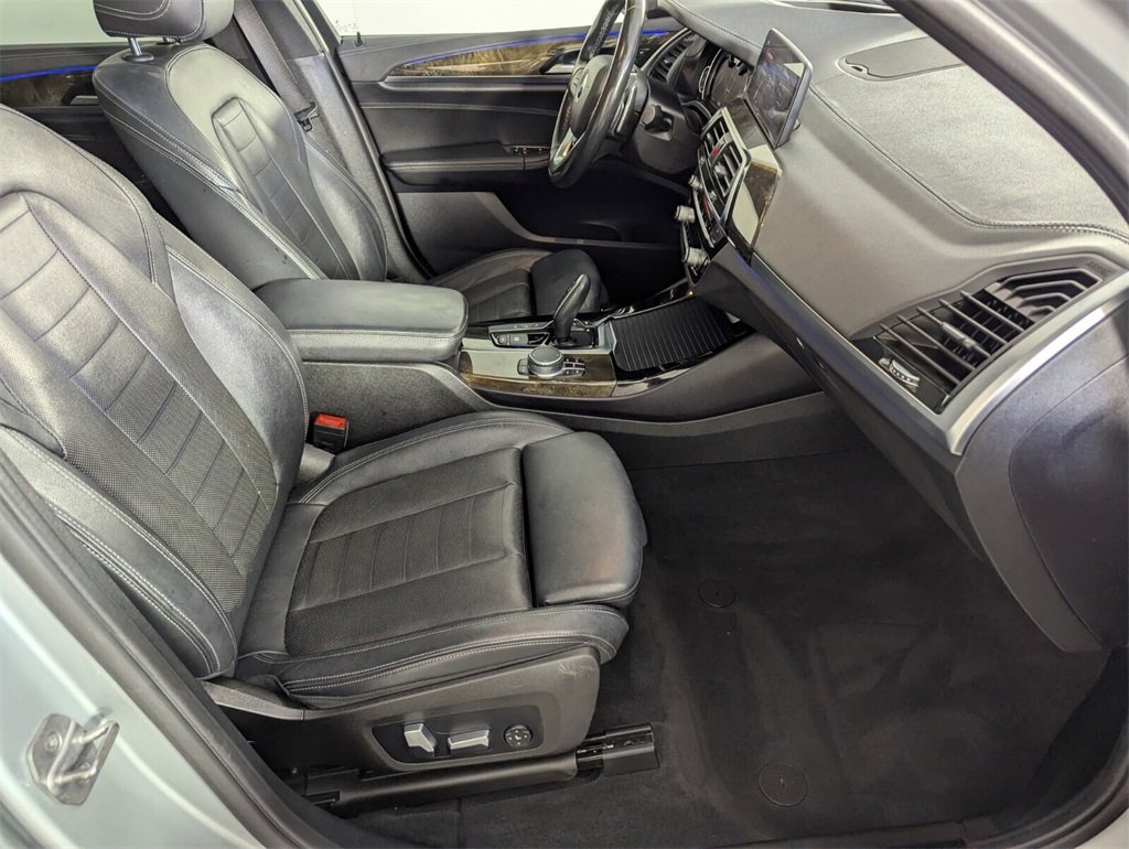 Used 2018 BMW X3 M40i image 33