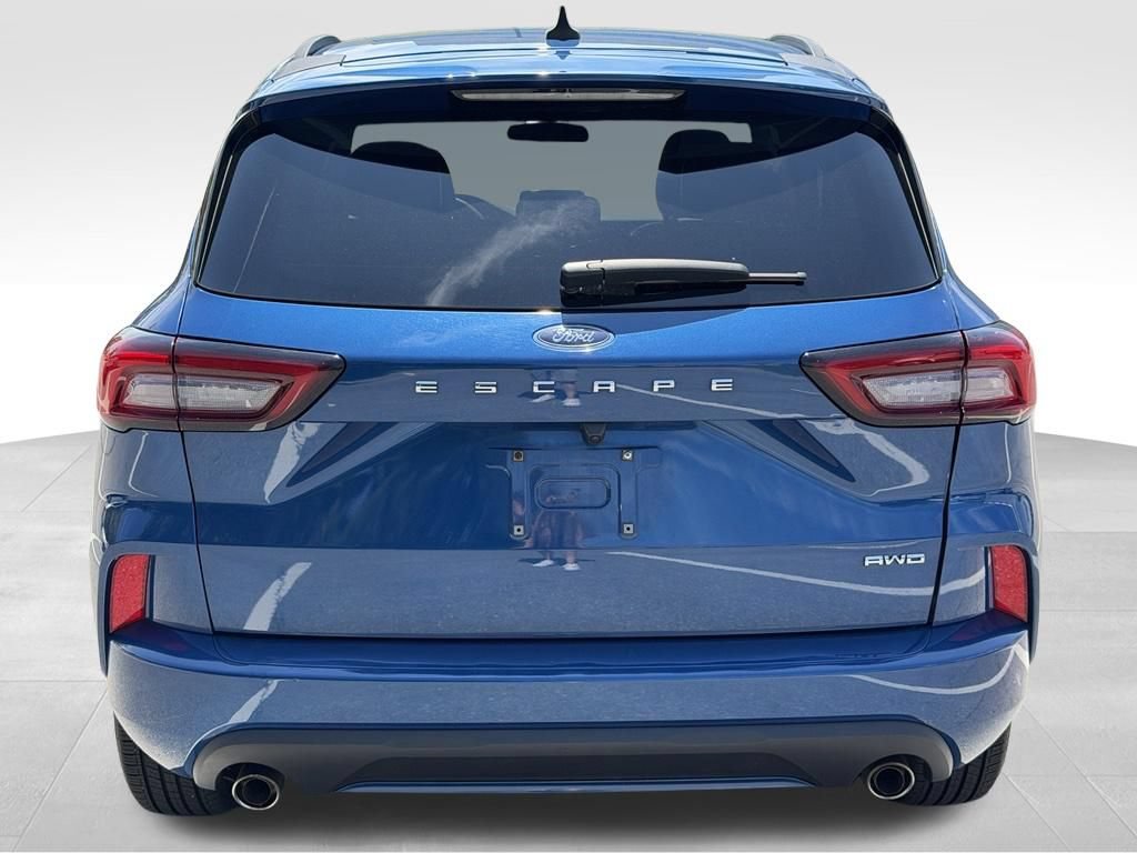 Used 2023 Ford Escape ST-Line AWD/4WD image 5