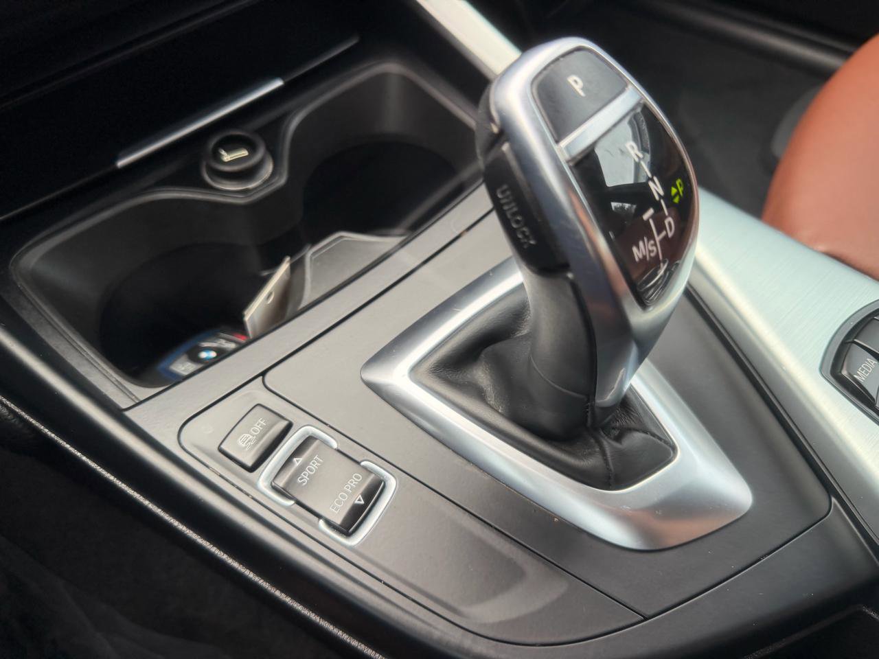 Used 2016 BMW 228i xDrive Coupe AWD/4WD image 17