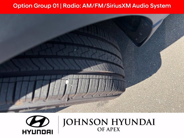 Certified 2021 Hyundai Tucson Value w/ Cargo Package FWD image 2