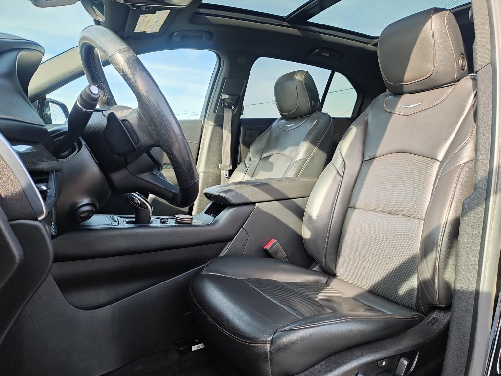 Used 2020 Cadillac XT4 Sport AWD/4WD image 15