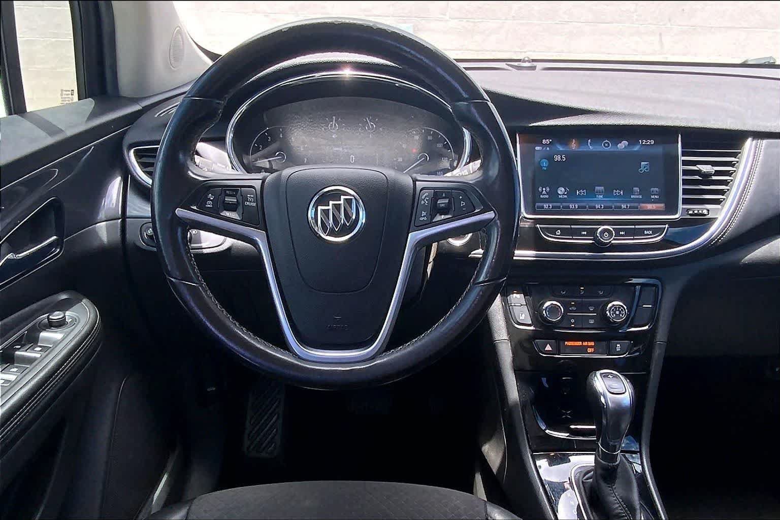 Used 2021 Buick Encore Preferred w/ Safety Package II FWD image 14