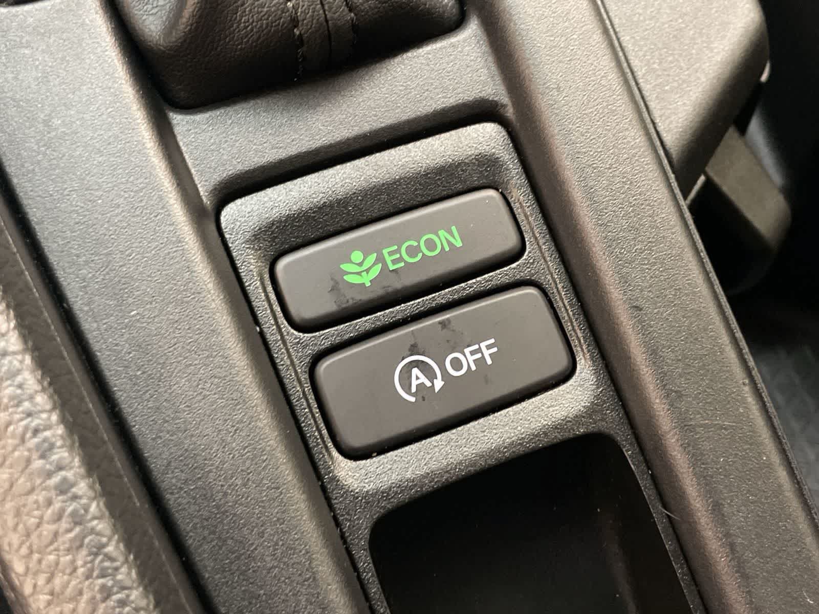 Certified 2025 Honda Accord SE image 32