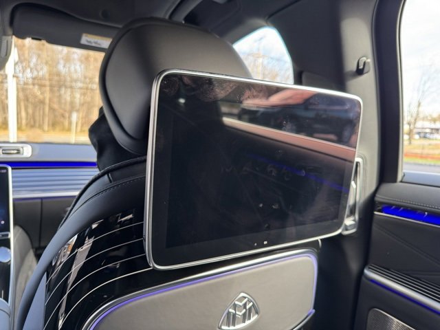 Certified 2024 Mercedes-Benz Maybach S 680 4MATIC image 23