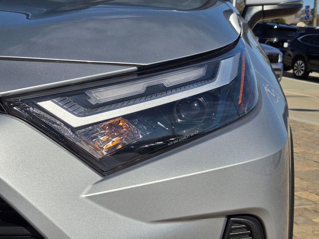Used 2024 Toyota RAV4 XLE w/ Convenience Package image 30