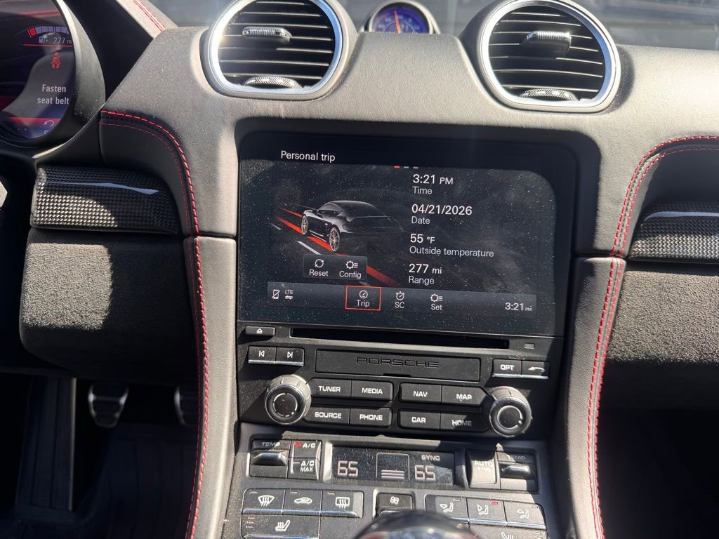 Certified 2022 Porsche 718 Cayman GT4 image 23