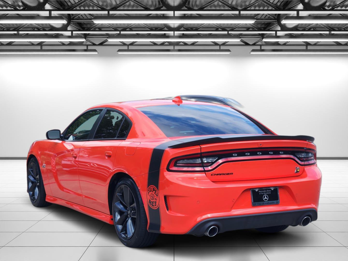 Used 2019 Dodge Charger Scat Pack w/ Technology Group RWD image 7