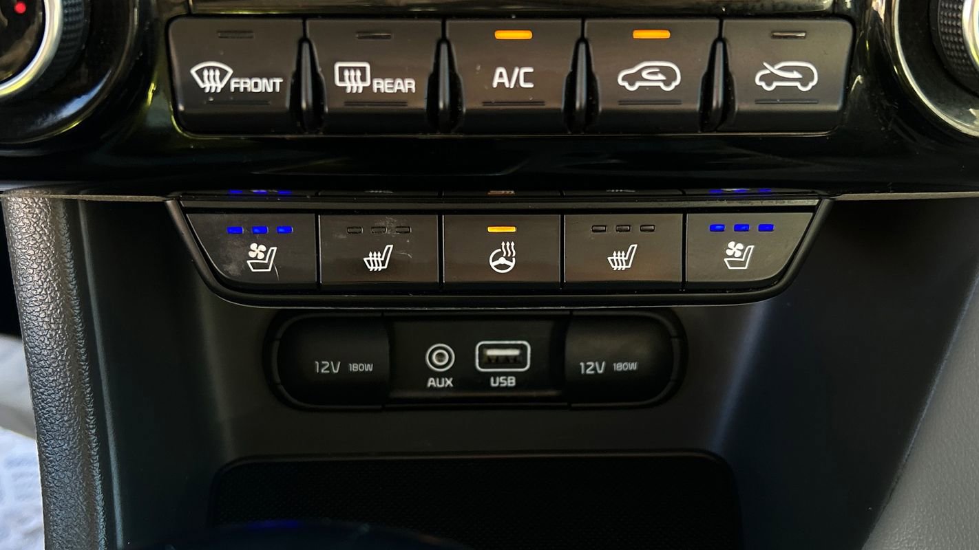 Used 2018 Kia Sportage SX image 38