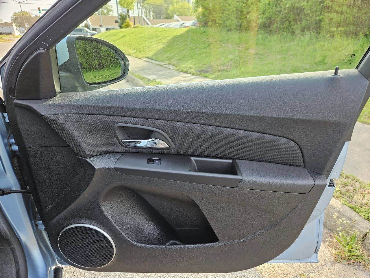 Used 2012 Chevrolet Cruze Eco FWD image 16