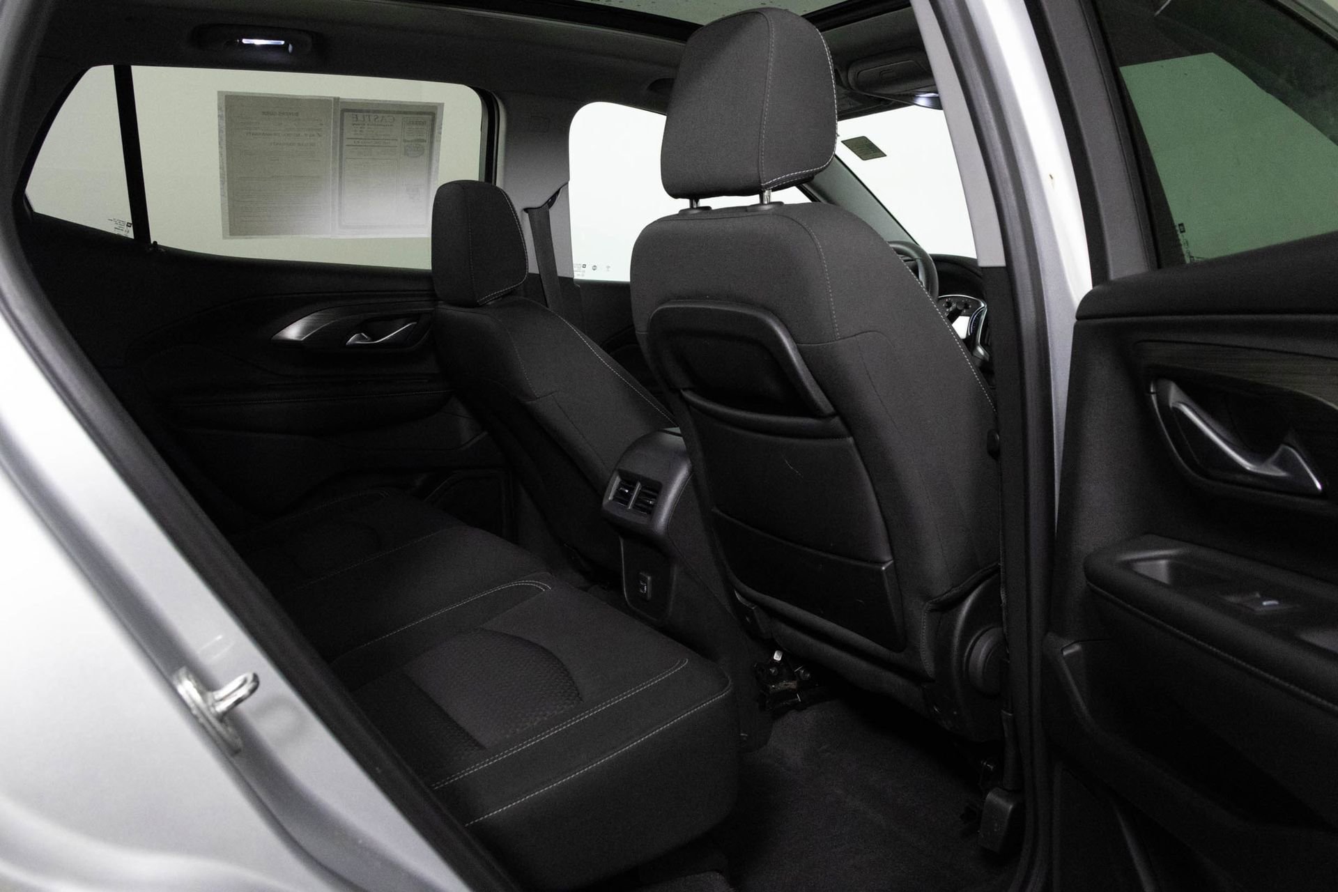 Used 2022 GMC Terrain SLE w/ Driver Convenience Package image 37