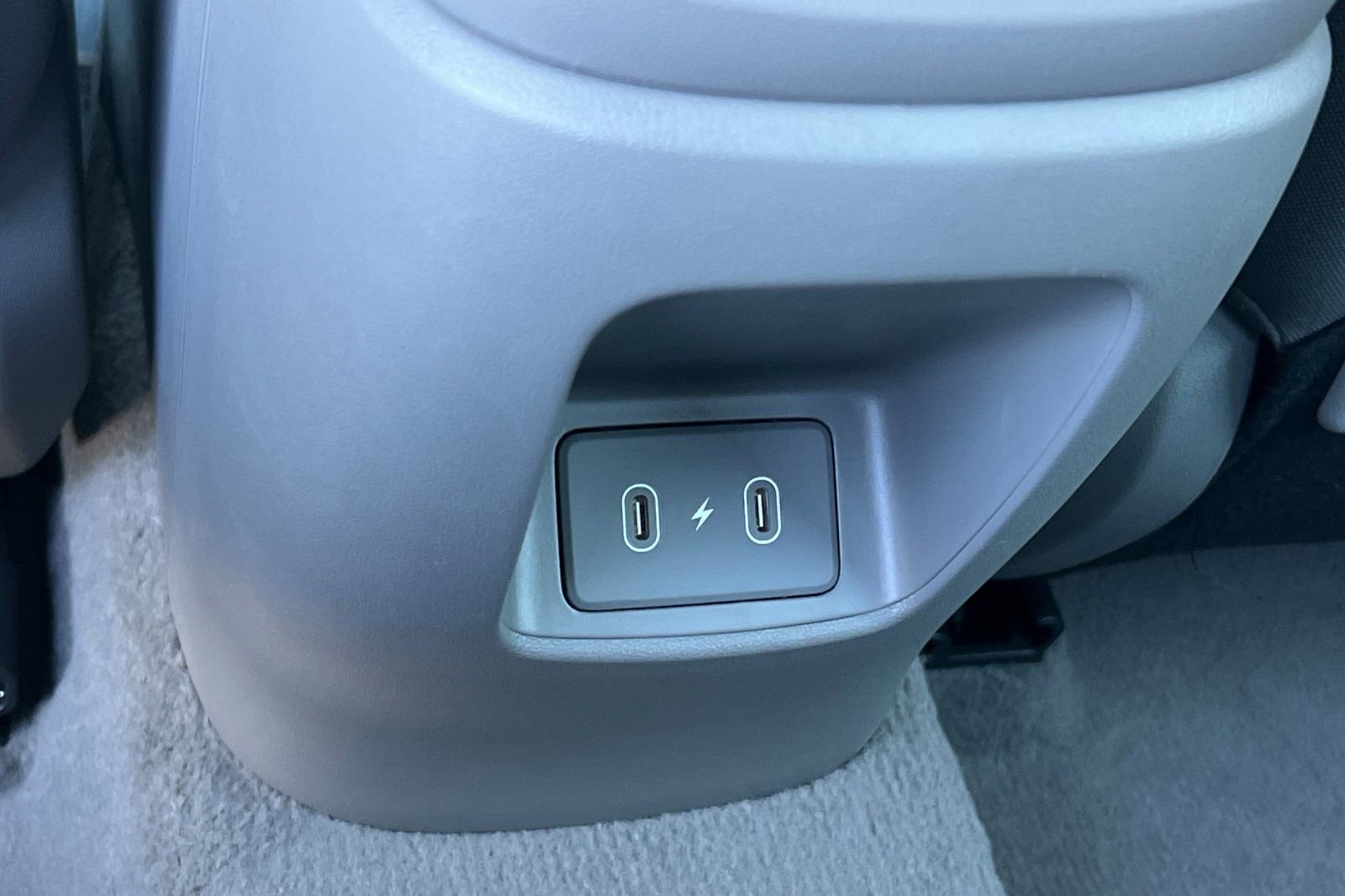 Used 2025 Hyundai Elantra SEL image 17